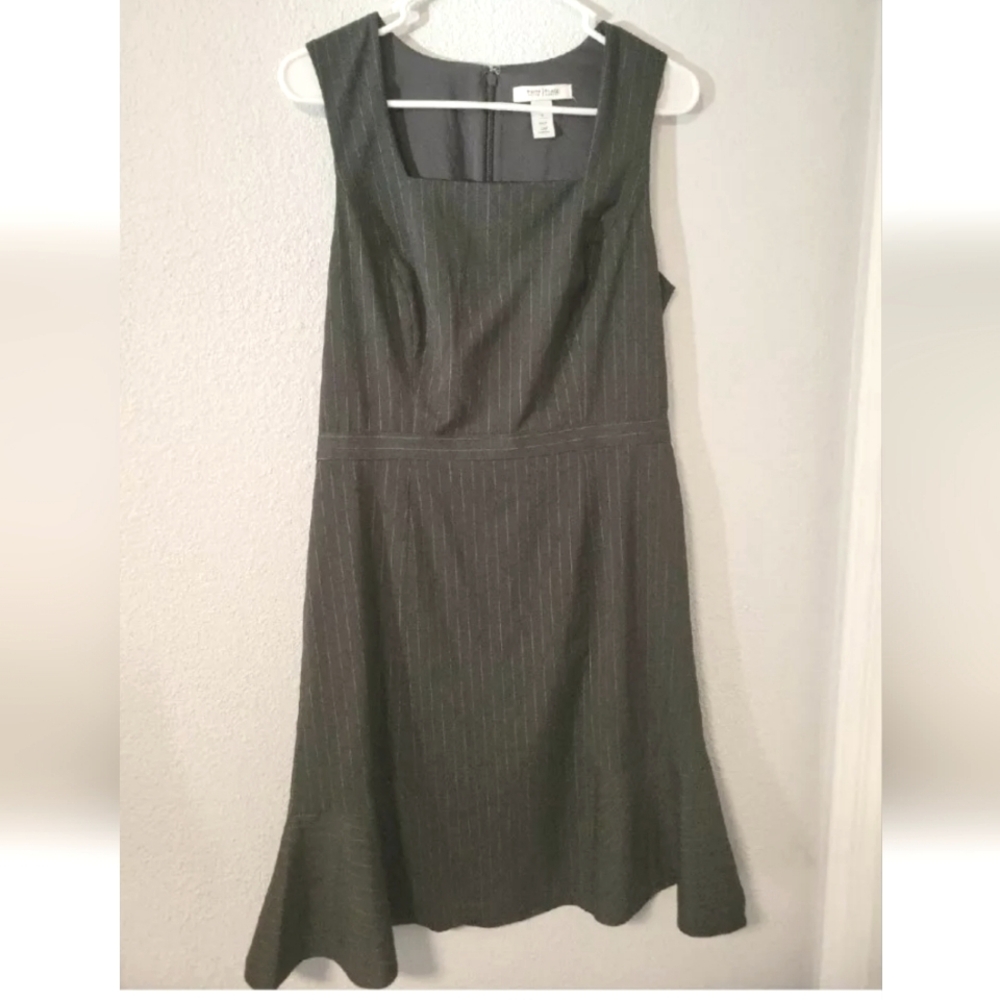 WHITE HOUSE Black Market Dress Grey Pinstripe Sleeveless Dress Size 8